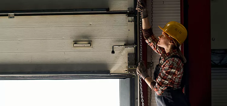 Addressing Common Garage Door Stoppage Issues in Collierville, TN